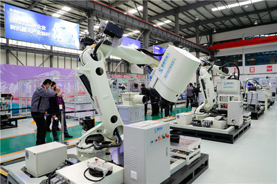 机器人产业发展新高地 川崎机器人北方工程技术研发中心落户天桥区
